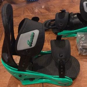 NWT Burton Freestyle 2017 Bindings M